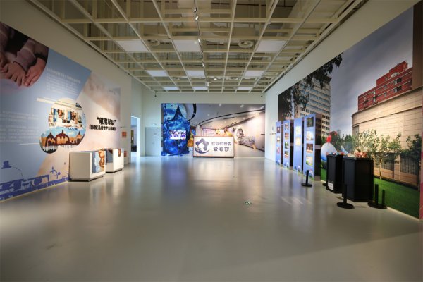 迪时策略 艺术+疗愈实用吗？海派艺术馆构建让患者和观众身心安顿的疗愈空间